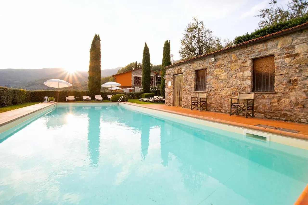 Casetta Di Butia, Glicine Apartment Борго-а-Моццано